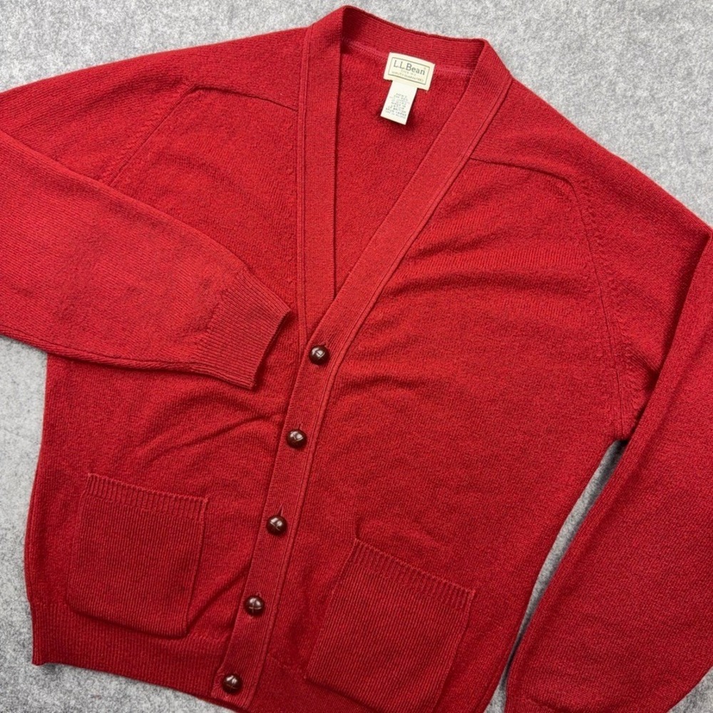 VTG LL Bean Cardigan Sweater Men Small Red Lambswool V-Neck Button Front Classic